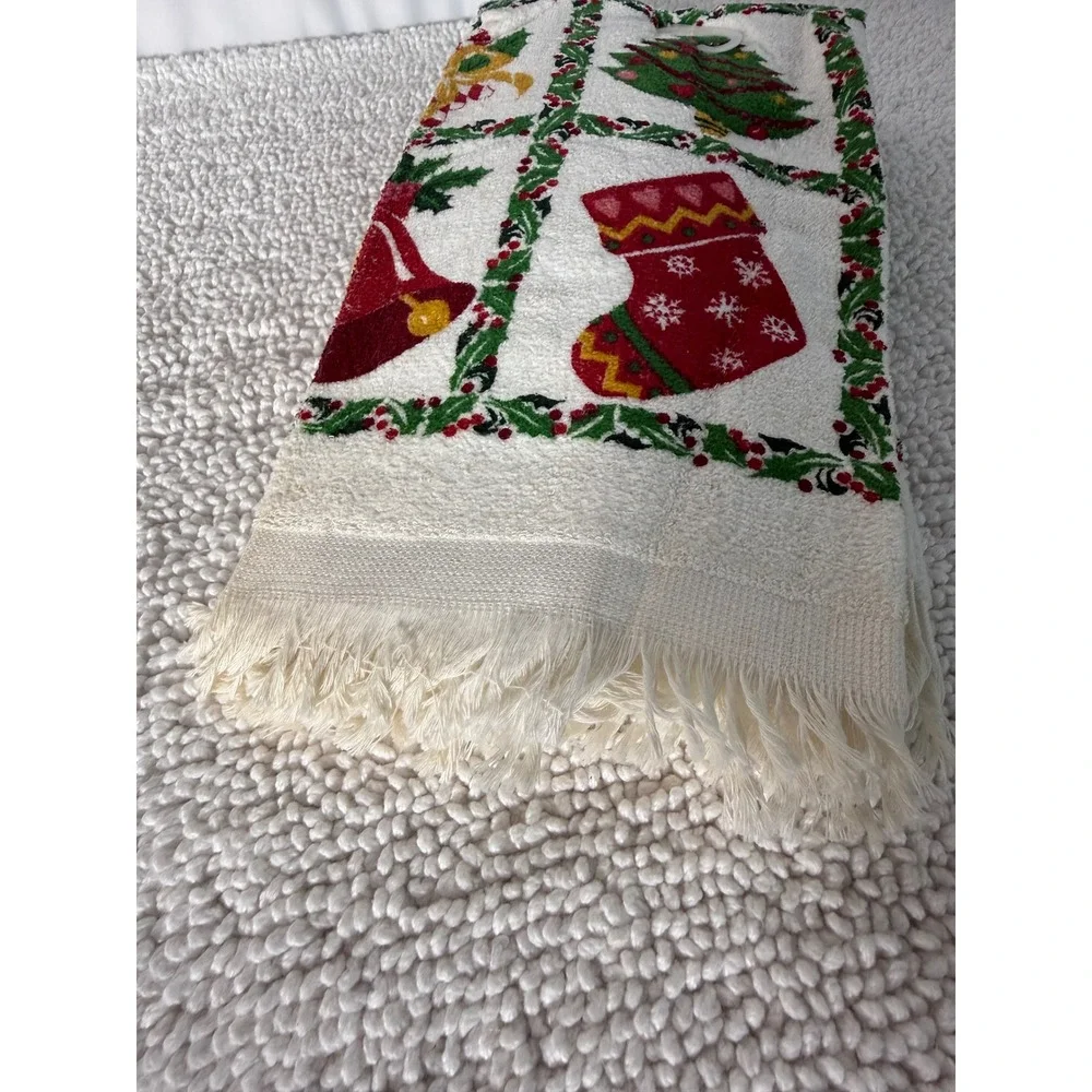 VTG‎ Christmas Kitchen Towel Pot Holder Set Holiday Festive Decor 5 Piece